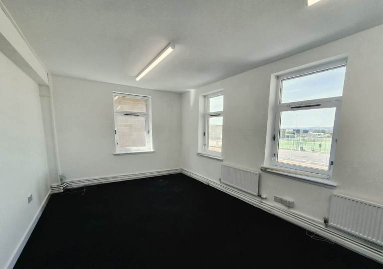 Studios/offices for let - Mirren Court, Renfrew Road, Paisley 
