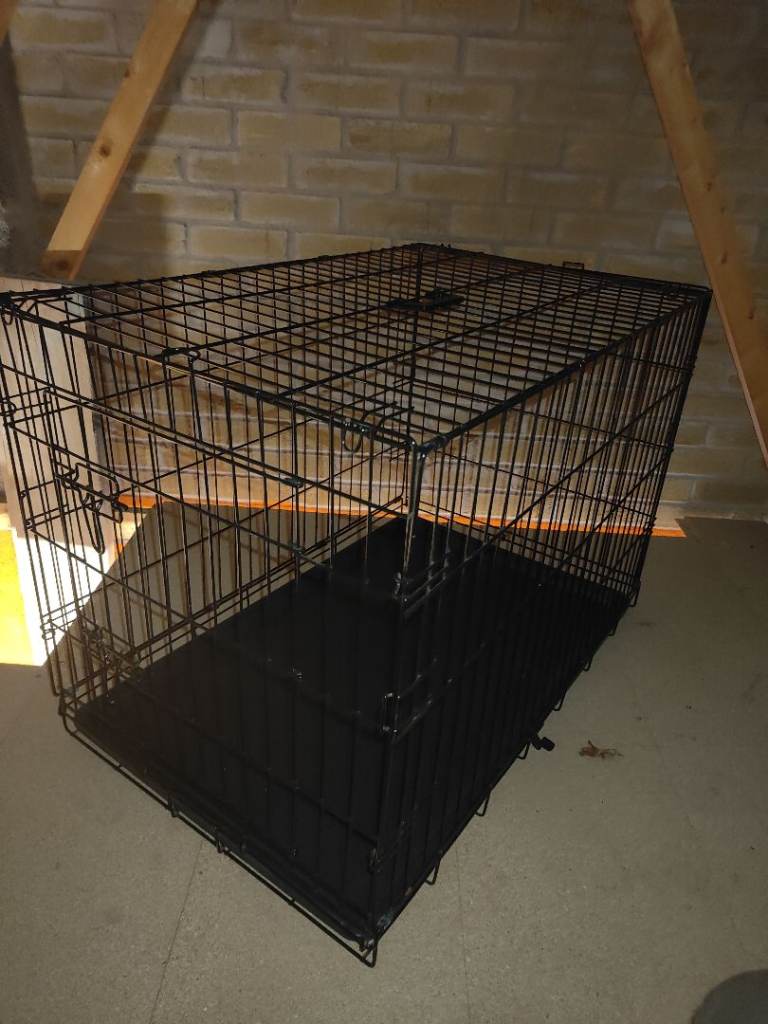 Dog crate