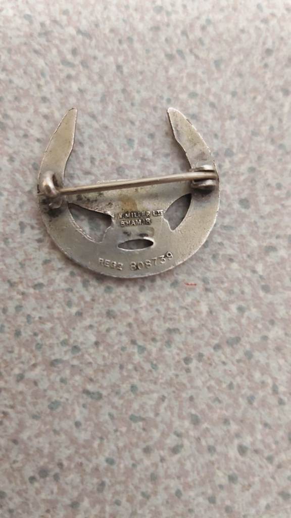 Vintage gretna green pin badge 