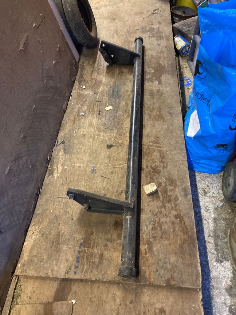 Mitsubishi l200 rear bar