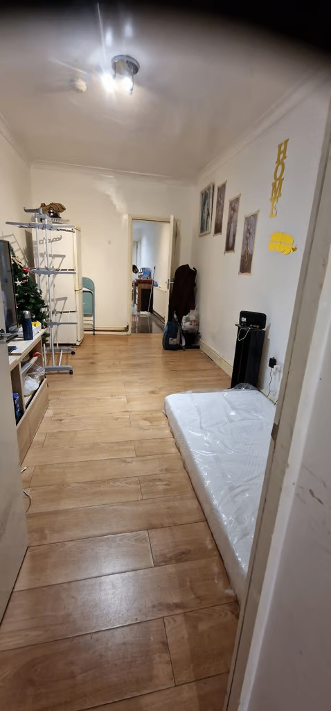 Spacious & Cosy Double Room For Rent AT E17 5RG