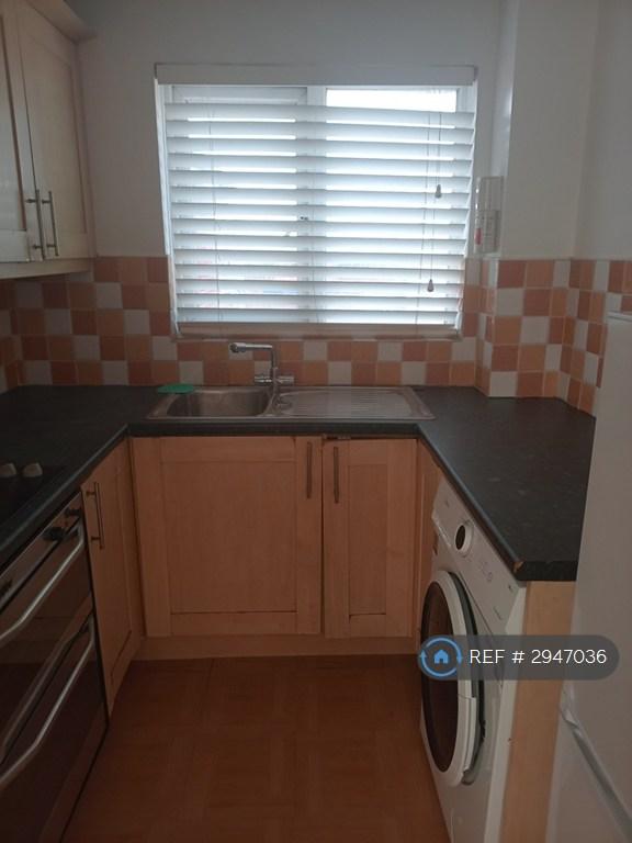 1 bedroom in Hall Lane, London, E4 (#2947036)