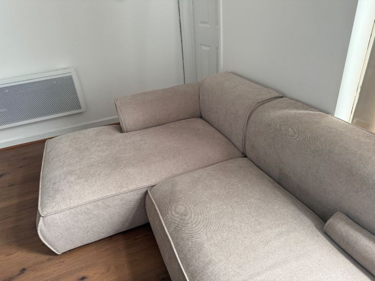 L Right Hand Sofa Beige Linen