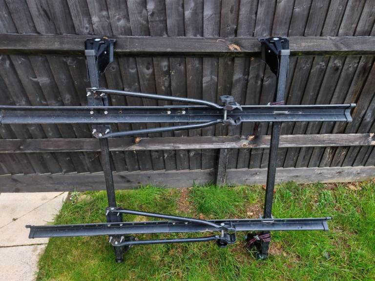 Vauxhall roof rack/bars for bike