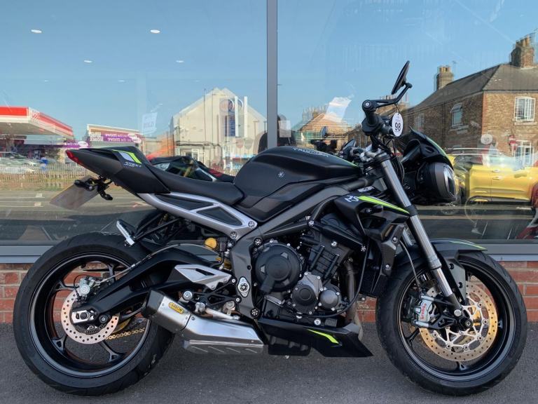 Triumph Street Triple 765 RS - 2 YEAR WARRANTY - ARROW EXHAUST