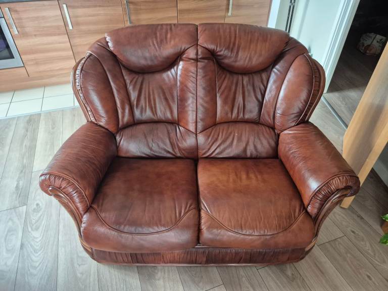 2 AND 3 seater brown leather sofas (GOOD CONDITION)