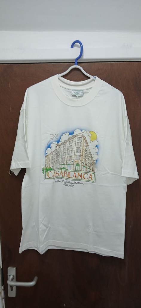Casa blanca tshirt size xl
