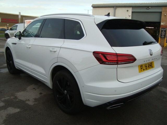 2019 Volkswagen Touareg 3.0 V6 TDI 4Motion R-Line Tech 5dr Tip Auto ESTATE Diesel Automatic