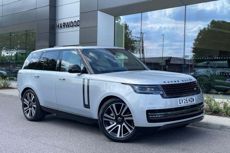 2025 Land Rover Range Rover 3.0 P460e 38.2kWh HSE SUV 5dr Petrol Plug-in Hybrid Auto 4WD Euro 6 (...
