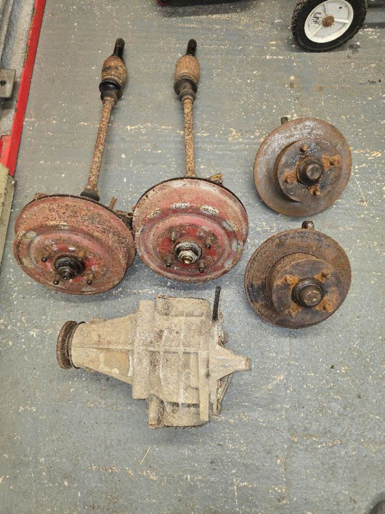 Ford sierra kit car parts diff hubs 