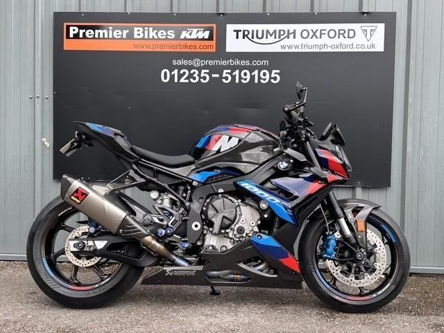 Stunning One Owner M1000R Competition Package