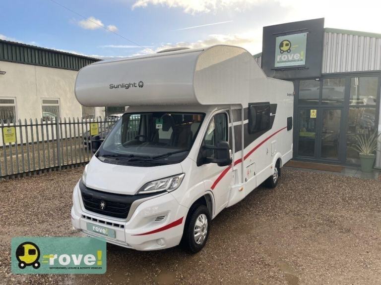 Sunlight A68 6 Berth 4 Belt end garage motorhome garage 3500kg