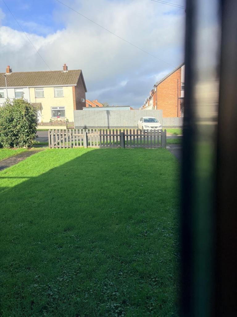 Single Room  400£ At BT37 near Abbey centre 