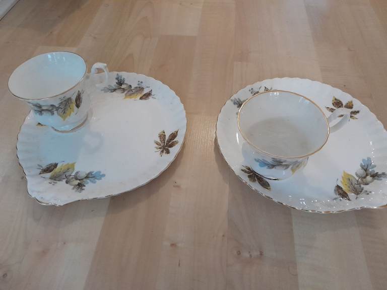 Vintage Ceramic Tea Cup & Snack Plate Sets – Leaf Design