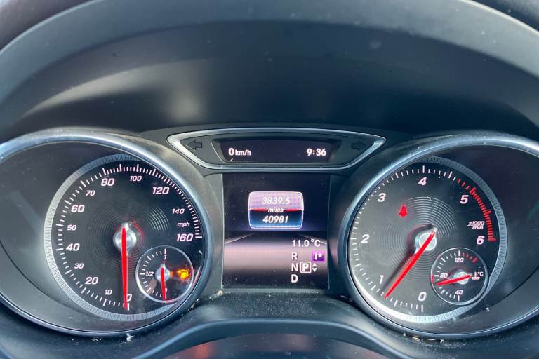 2017 Mercedes-Benz GLA GLA 200d SE 5dr Auto Estate DIESEL Automatic