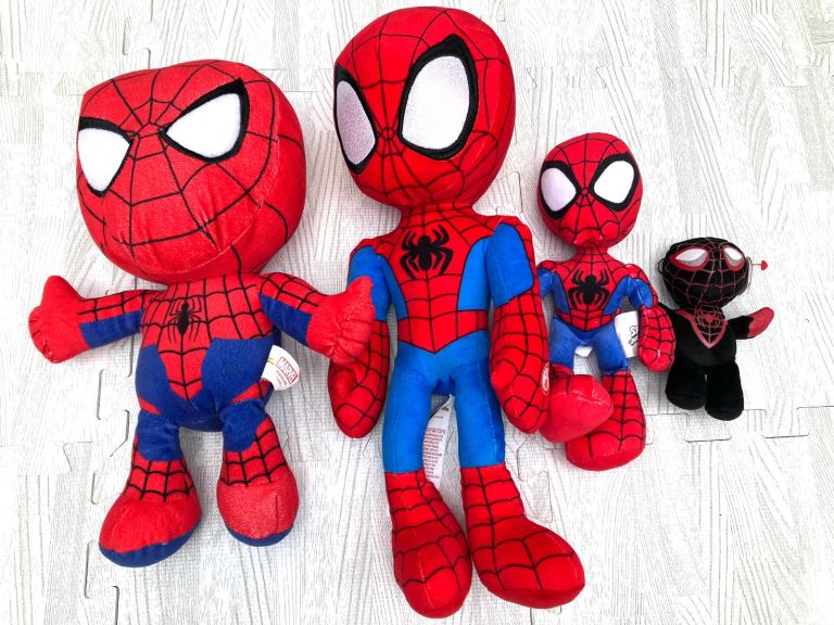 x4 Marvel Spiderman Soft Plush Toys with Miles Morales Key Ring Plush Bundle