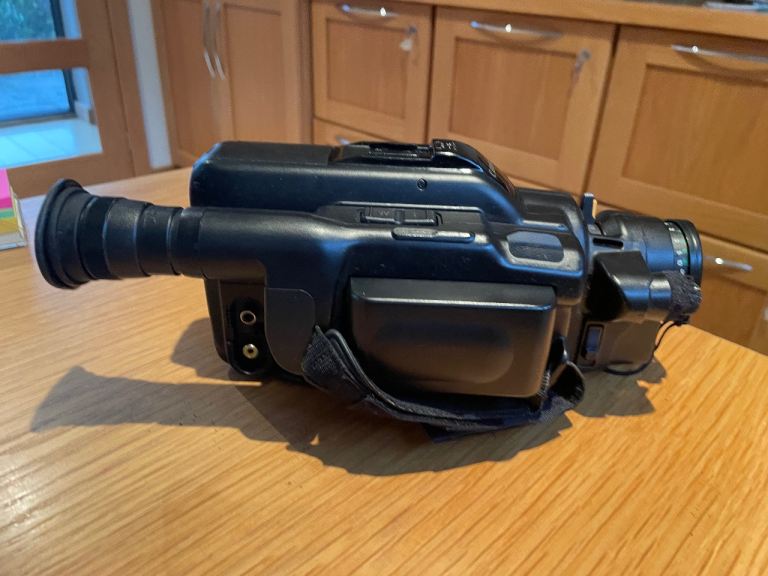 Canon Canovision E90 Camcorder