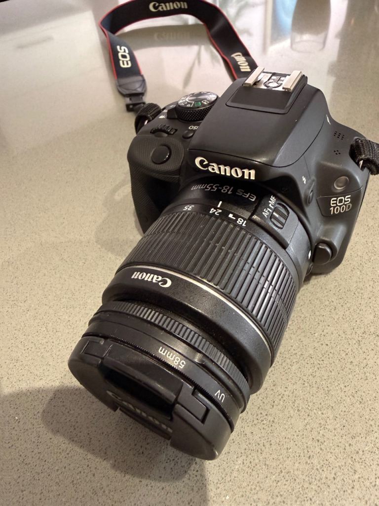 Canon EOS 100D + bag