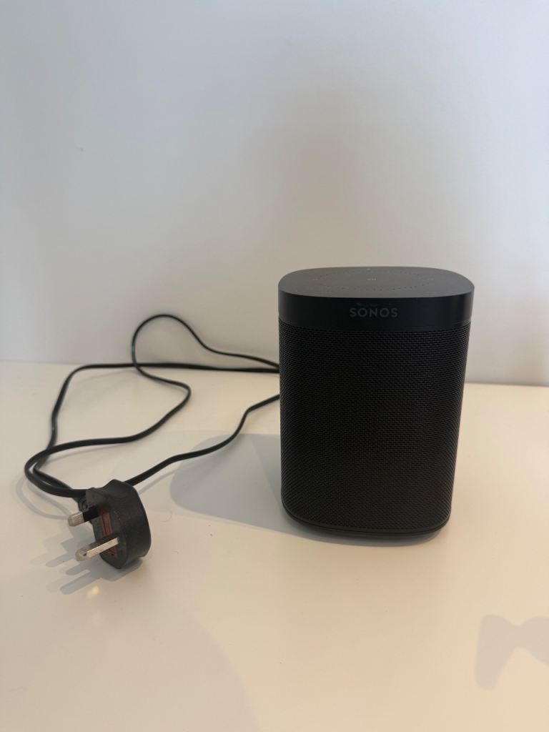 Sonos One (Gen 2) Smart Speaker, Black, Great Condition - W13