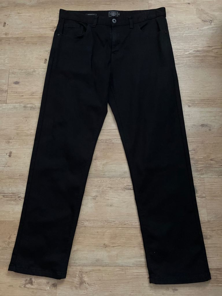 Mens Straight  Fit Jeans (Next) Size 34R (Black)