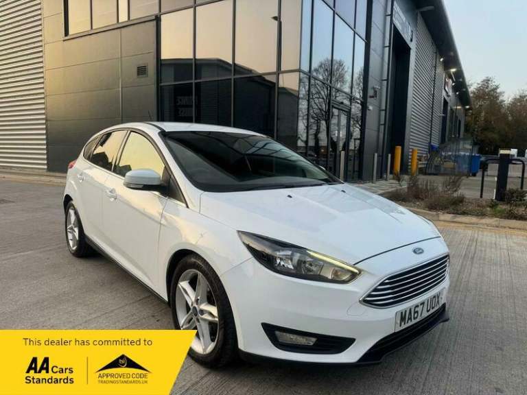 2017 Ford Focus 1.0T EcoBoost Zetec Edition Euro 6 (s/s) 5dr HATCHBACK Petrol Manual