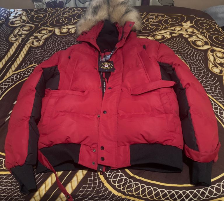 Zavetti Canada Puffer Jacket (XL)