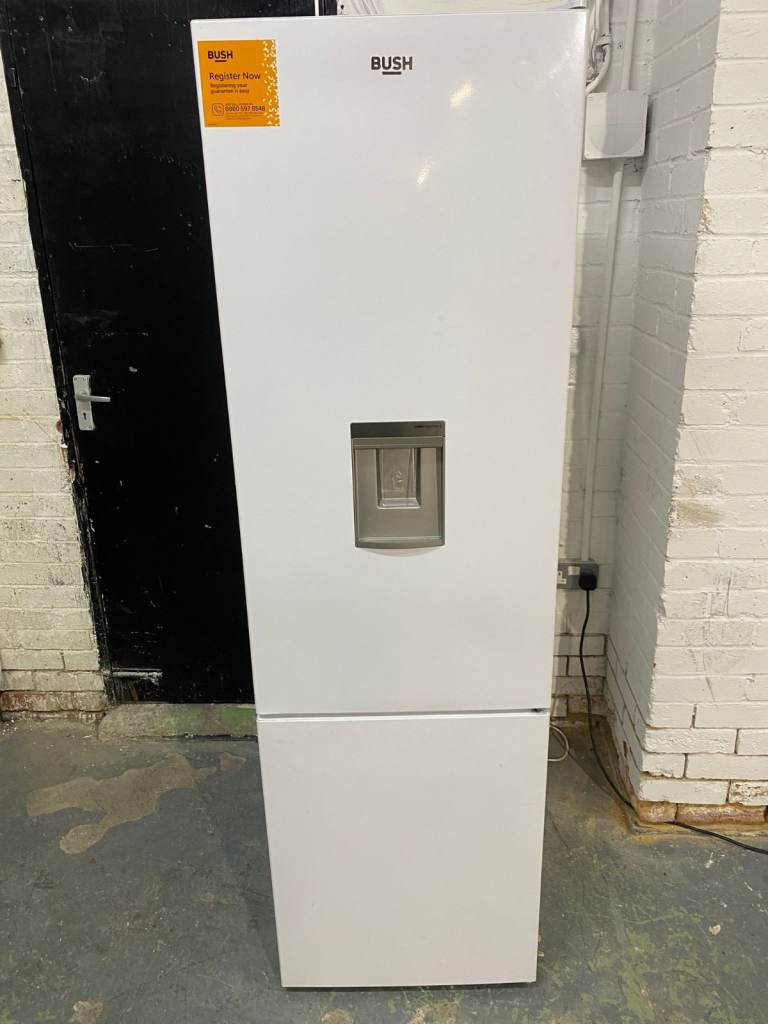 Tall Bush White Water Dispenser Fridge Freezer   Fully Working