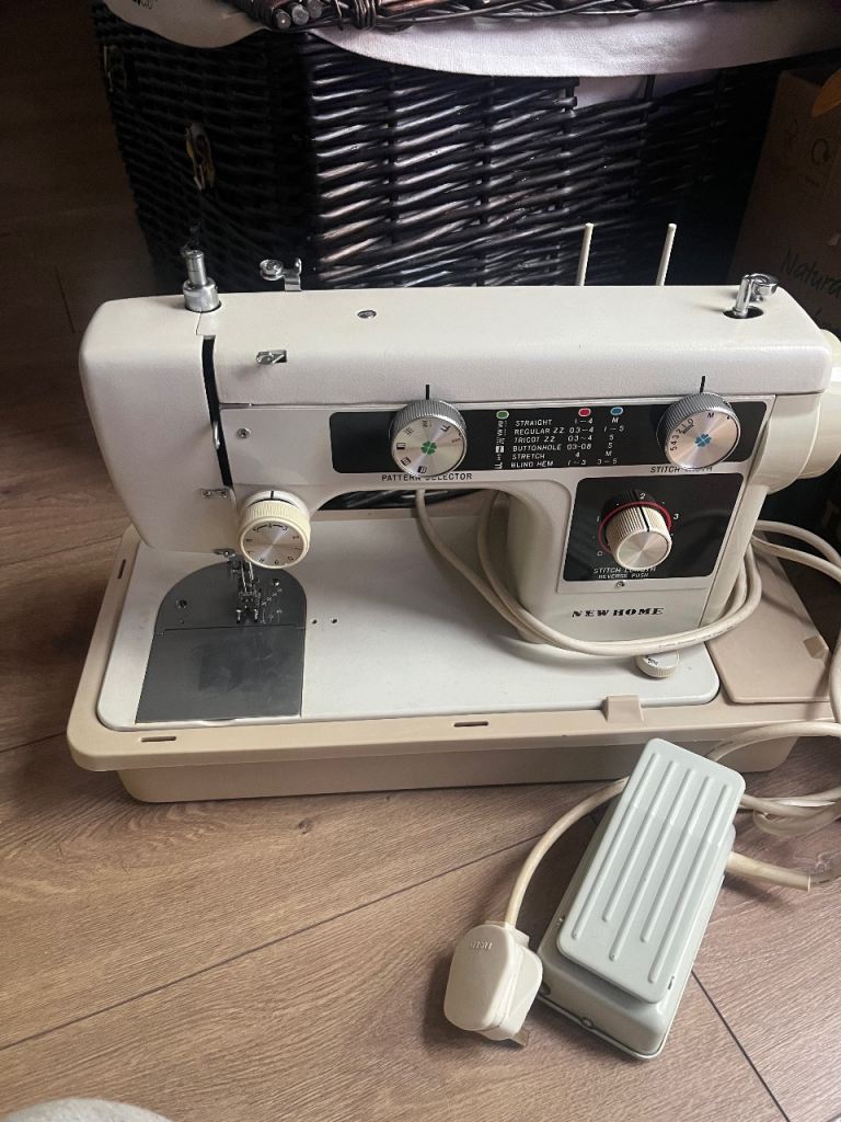 New home sewing machine model 632