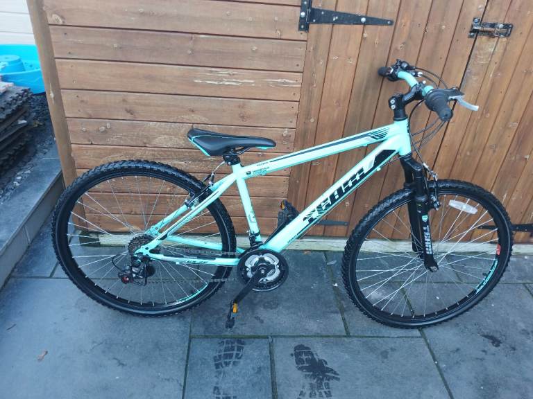 team Womens girls Mountain Bike 26 inch wheels 17 inch frame 18 gears