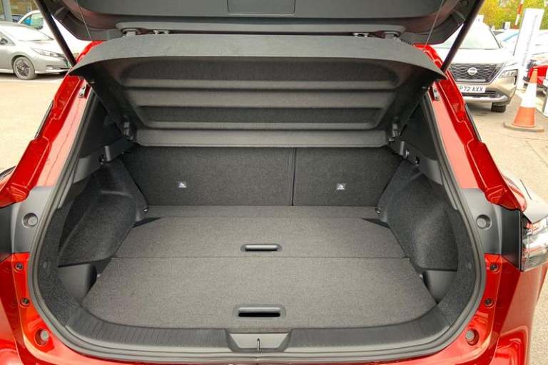 2025 Nissan Qashqai 1.3 DiG-T MH 158 N-Connecta [Glass Rf] 5dr Xtronic Automatic Hatchback Petrol...