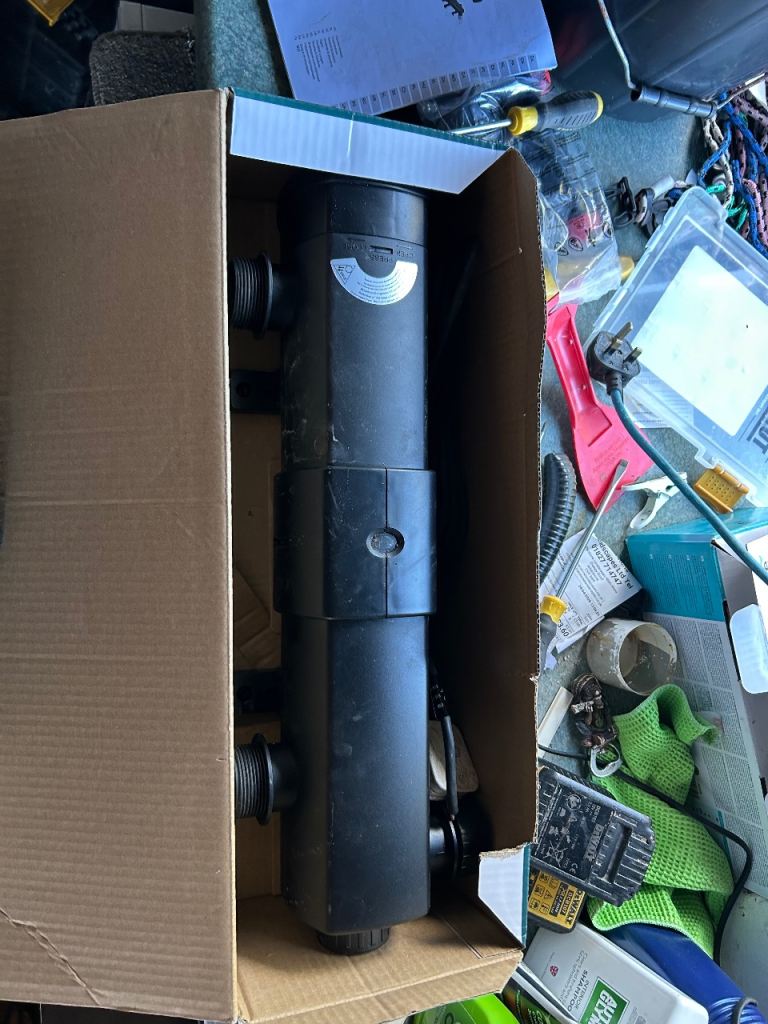 Uv pond filter