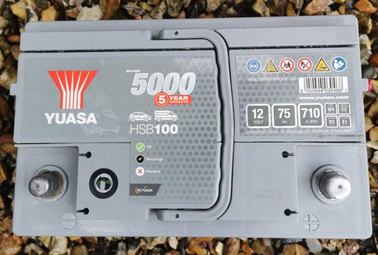 Yuasa 5000 Car Battery