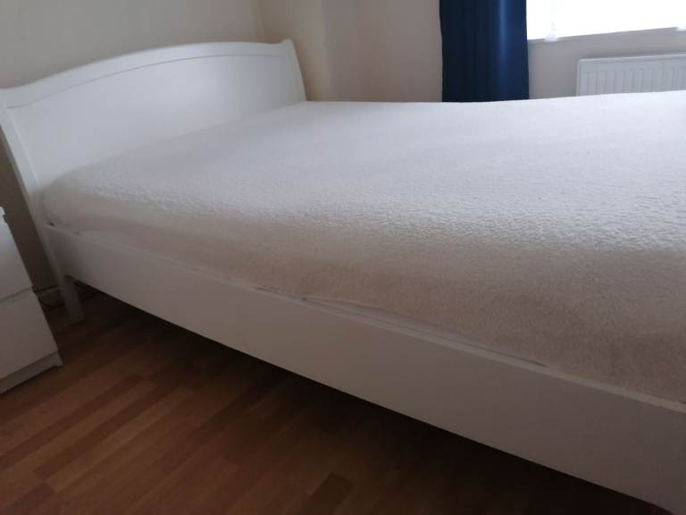 Double bed - FREE