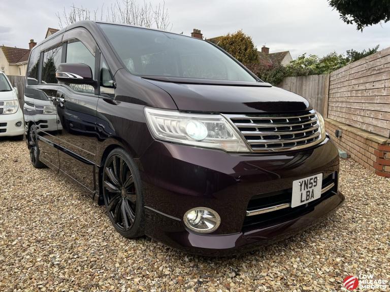 NISSAN SERENA Highway Star V Selection 2009