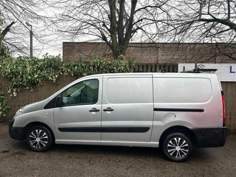 Toyota Proace L2H1 HDI 1200 fsh low miles very clean rare 2,0 engine
