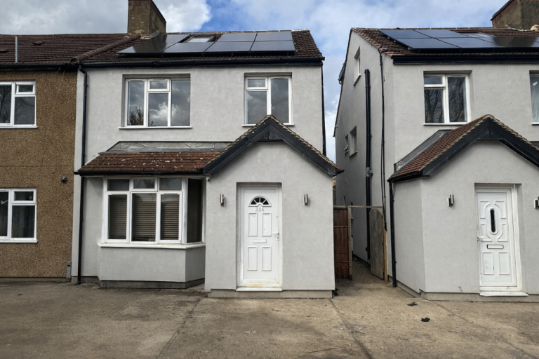 326 Bath Road, West Drayton UB7 0DE - Available Now!