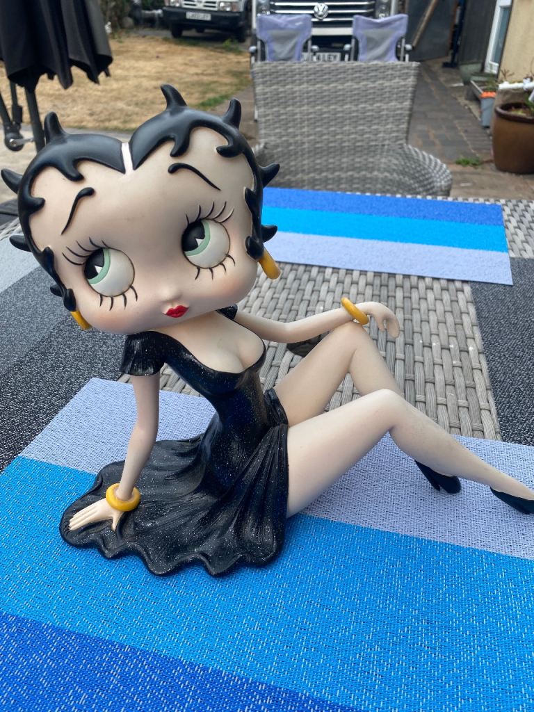 Betty boop figure 