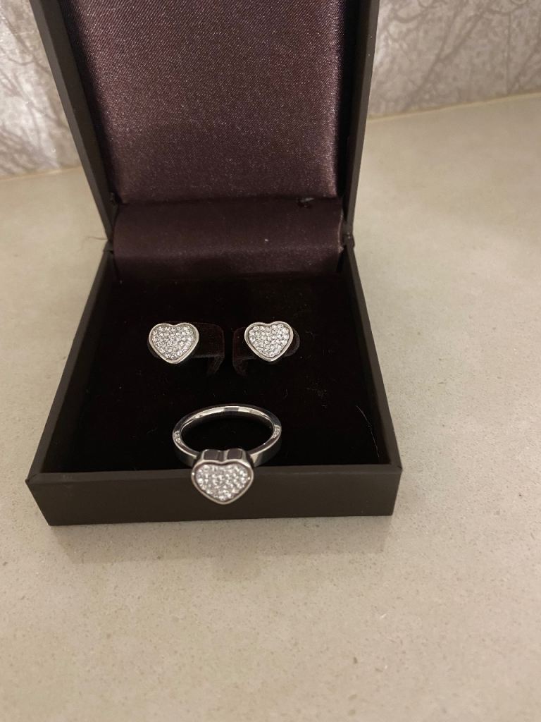 FOLLI FOLLIE Ring & Ear-Ring Set - (UNWANTED GIFTS) 