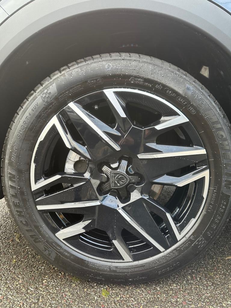 2025 Peugeot 3008 1.2 Hybrid 136 Allure 5dr e-DSC6 HATCHBACK Petrol Semi Automatic