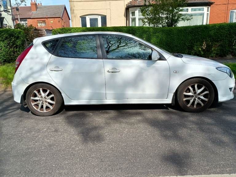 Hyundai, I30, Hatchback, 2011, Manual, 1396 (cc), 5 doors
