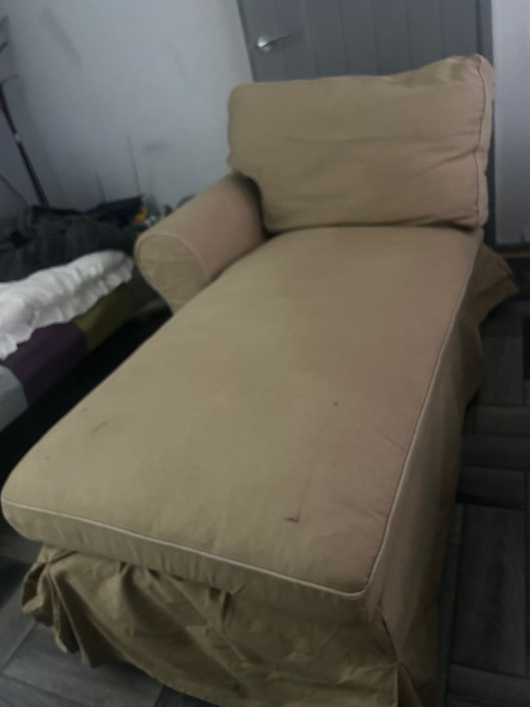 CHAISE LOUNGUE FREE FREE FREE