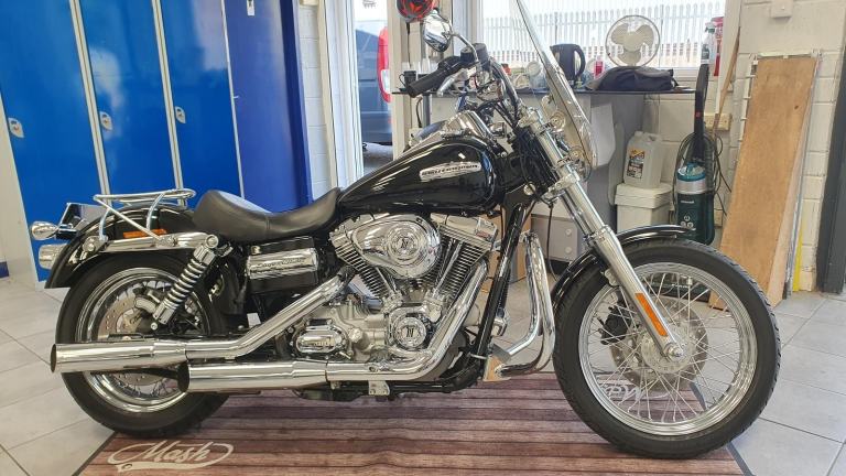 Harley-Davidson Dyna Super Glide Custom 1584 - Sorry Now Sold