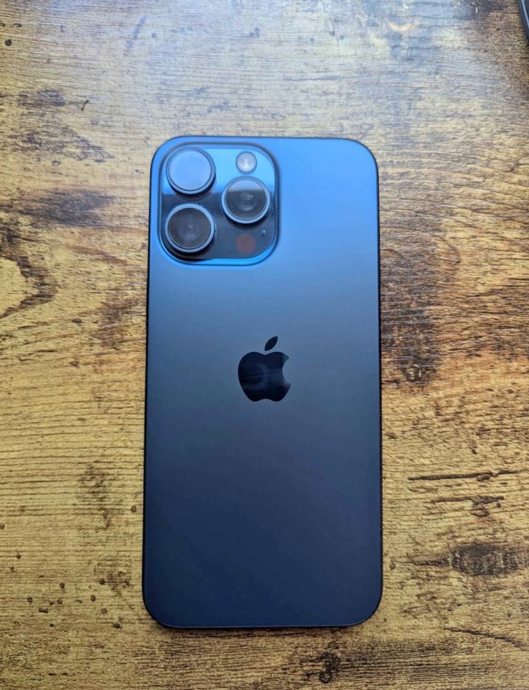 iPhone 15 Pro Max 256GB Unlocked 🔋90%