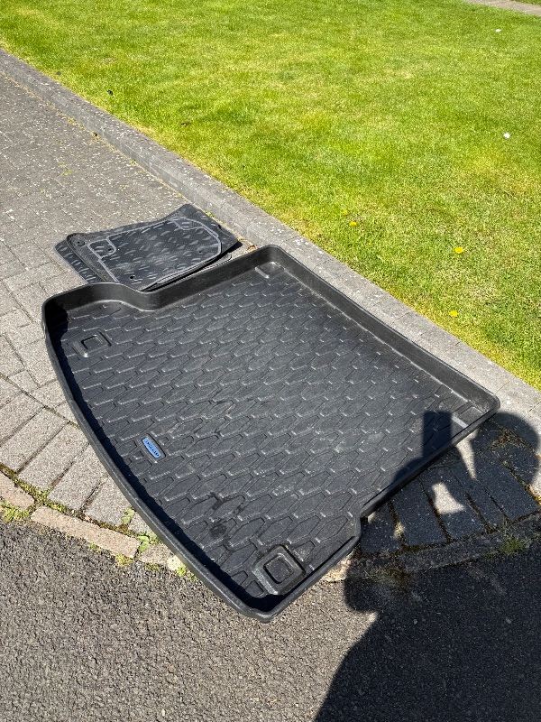Boot liner for RR Velar or Jaguar F Pace