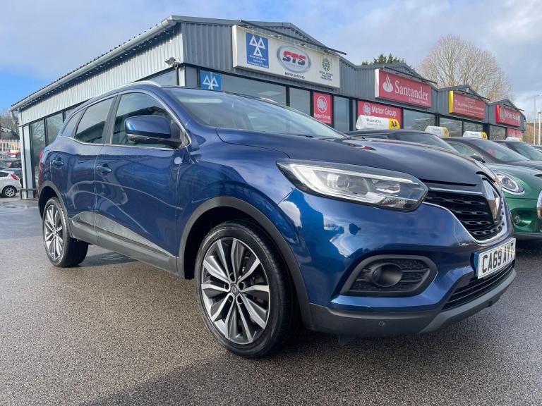 2019 Renault Kadjar 1.3 TCe Iconic Euro 6 (s/s) 5dr HATCHBACK Petrol Manual