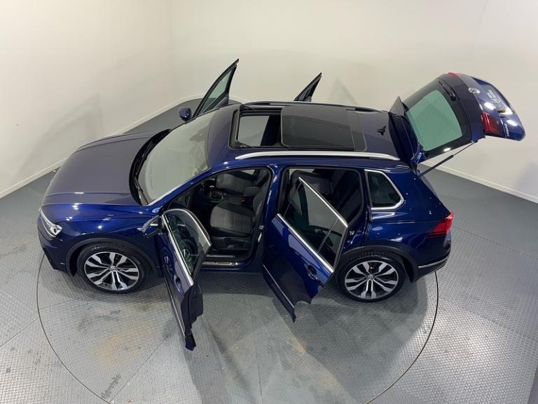 2017 Volkswagen Tiguan TDI R-Line SUV Diesel Automatic