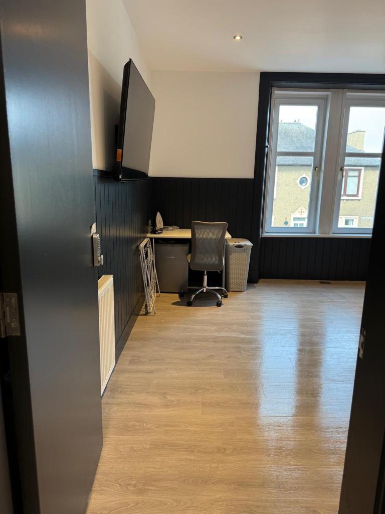 Newly refurbished shared apartment 