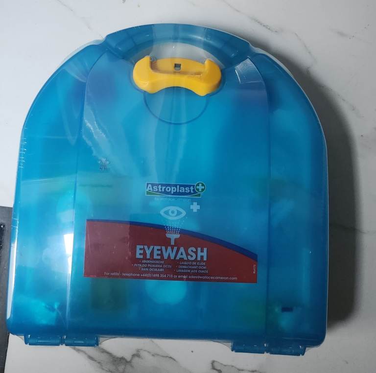 Eye Wash Kit