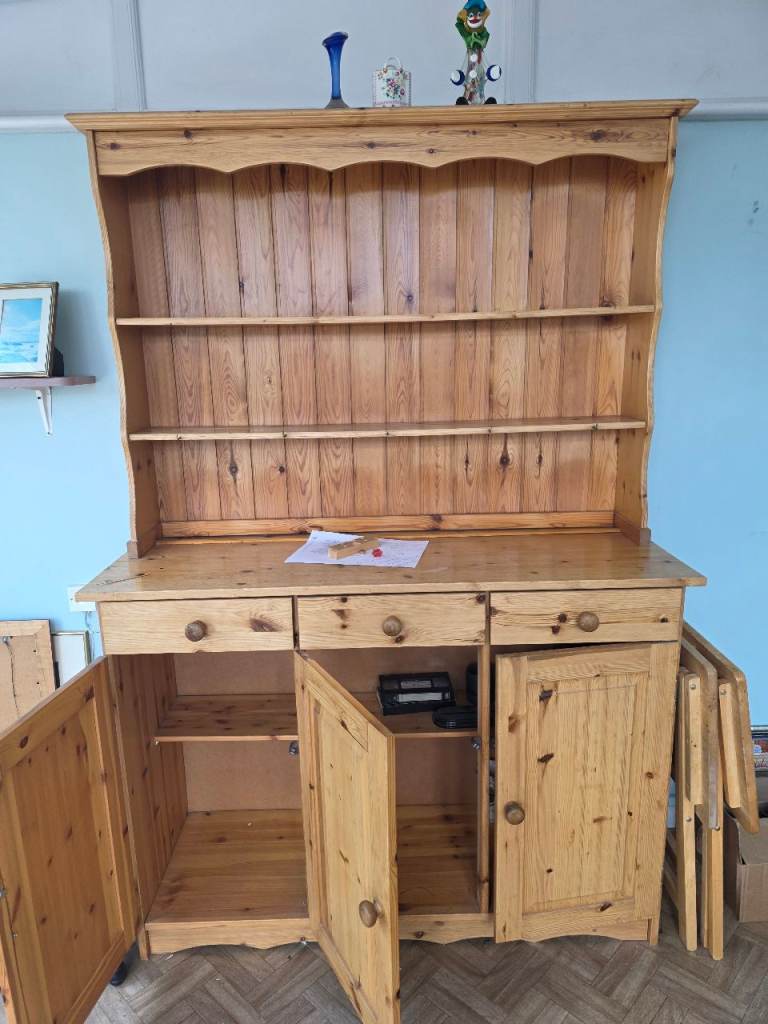 Welsh-style dresser 