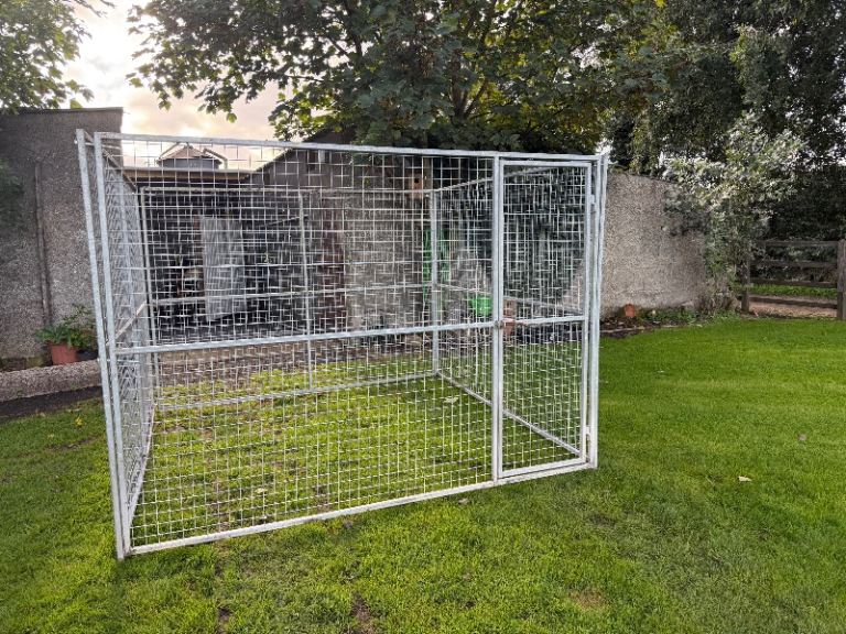 8x8 dog pen 